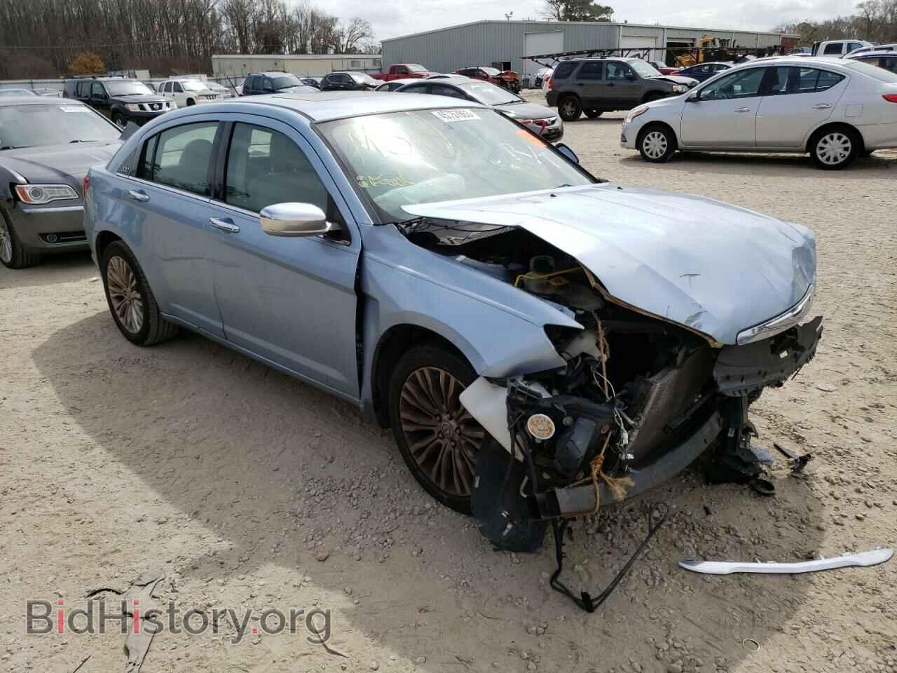 2012 CHRYSLER 200 - VIN: 1C3CCBCB0CN205228 - Фото 4