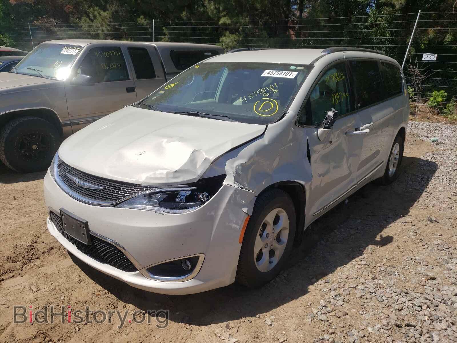 2017 CHRYSLER PACIFICA - VIN: 2C4RC1EG0HR643766 - Photo 2