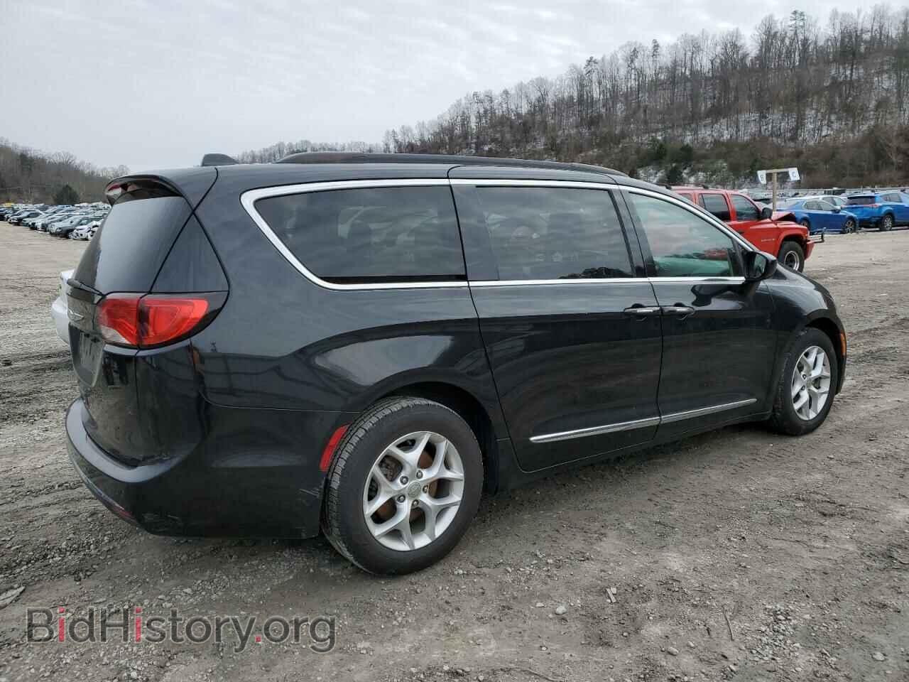 2017 CHRYSLER PACIFICA - VIN: 2C4RC1BG3HR762982 - Photo 3