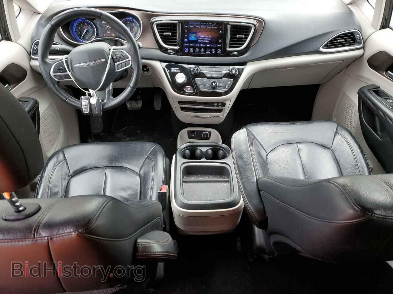 2017 CHRYSLER PACIFICA - VIN: 2C4RC1BG3HR762982 - Photo 8