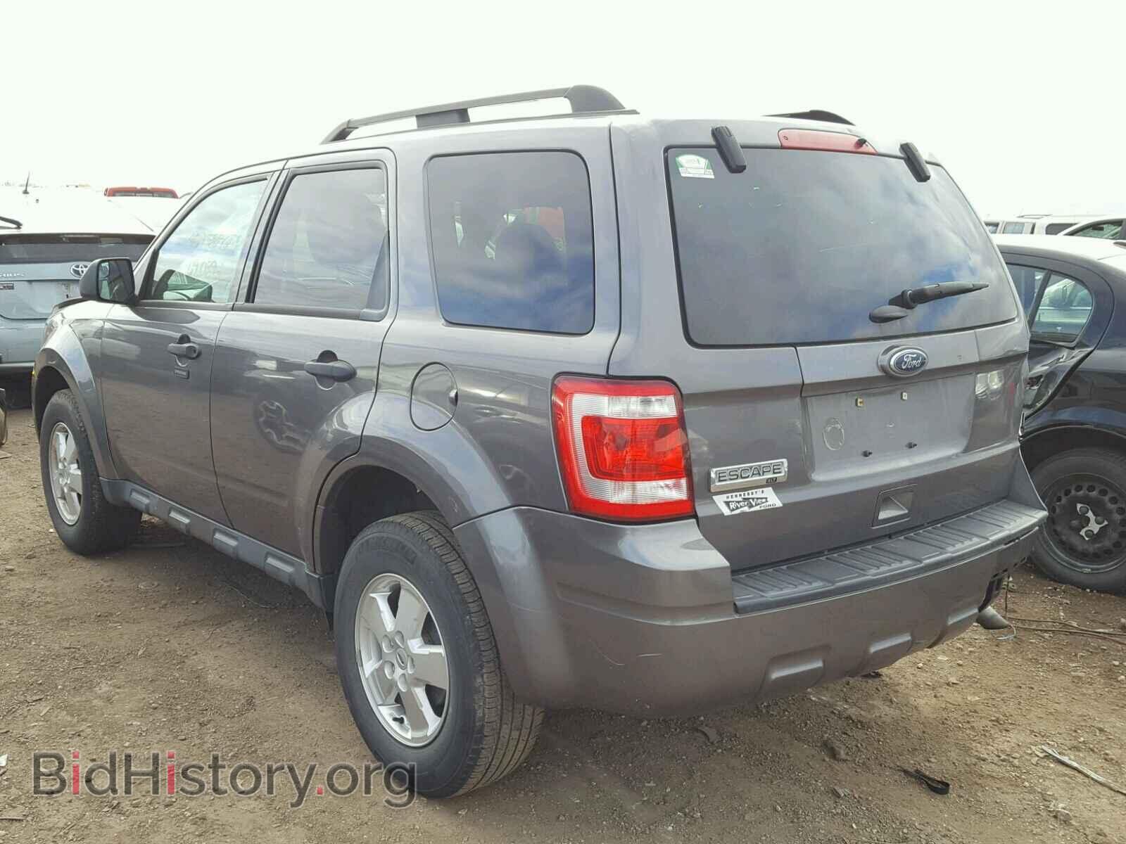 2011 FORD ESCAPE - VIN: 1FMCU0D77BKC49018 - Photo 3