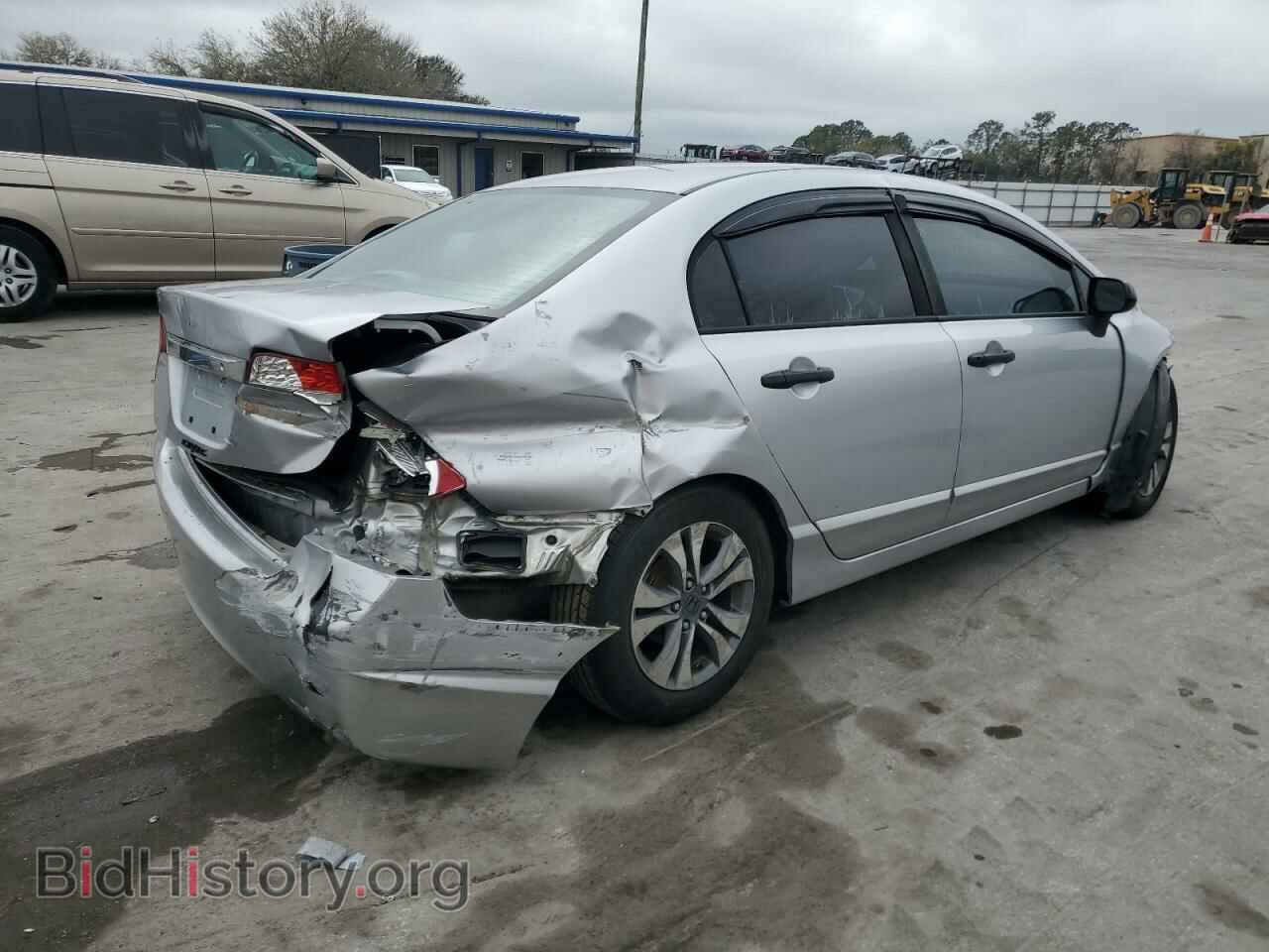 2011 HONDA CIVIC - VIN: 19XFA1F37BE047504 - Фото 3