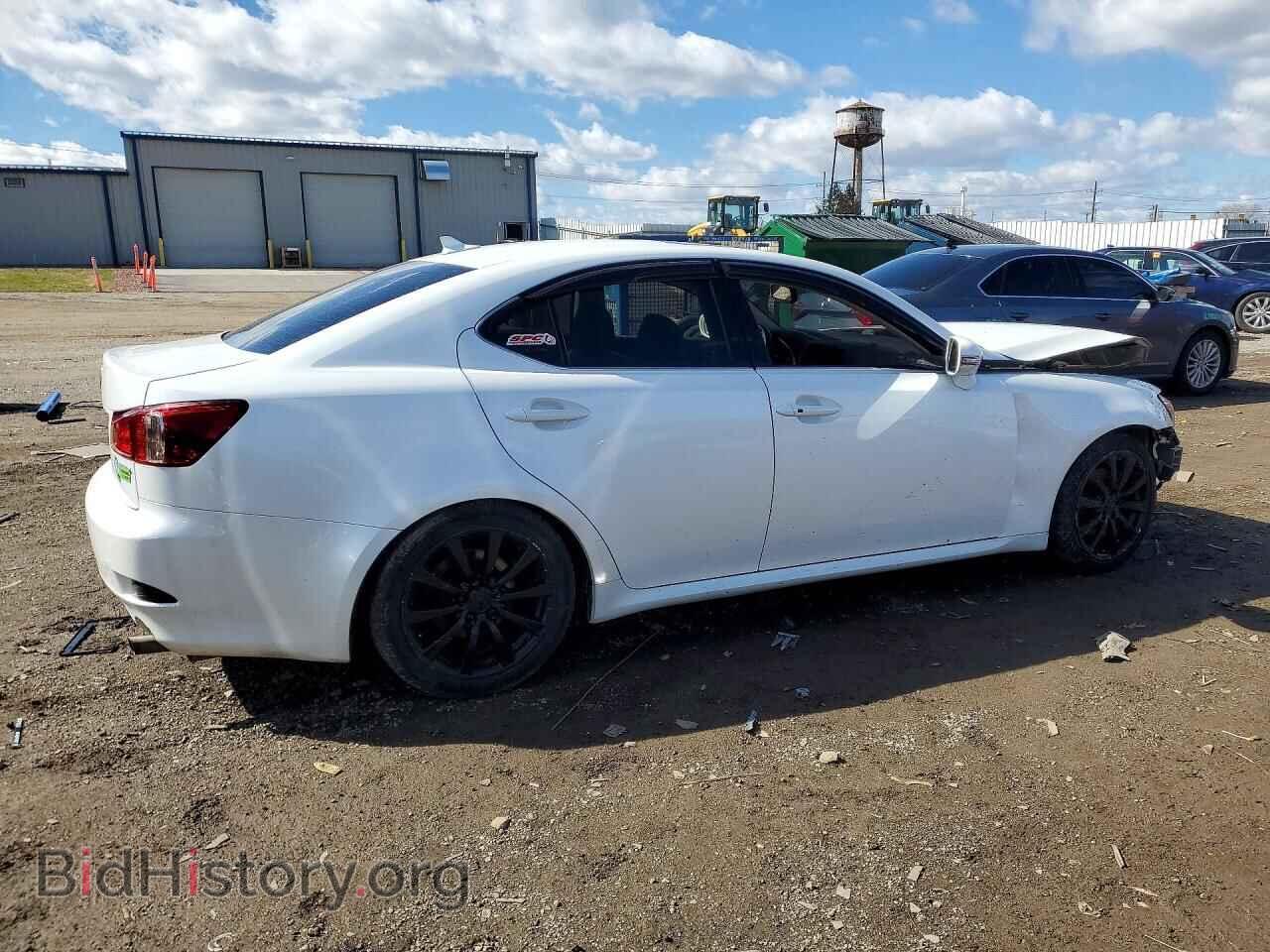 2011 LEXUS IS - VIN: JTHCF5C23B5051969 - Photo 3