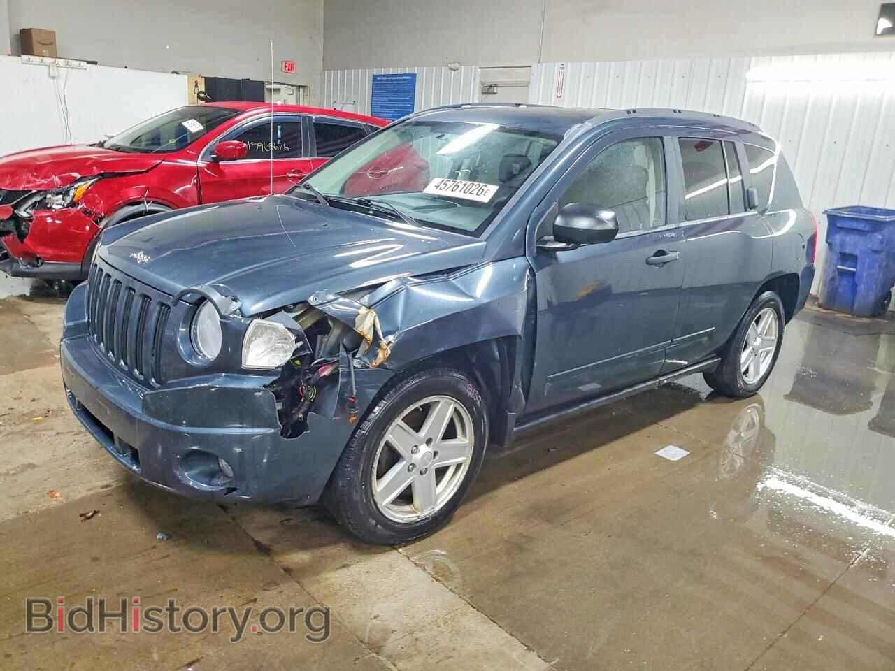 Фотография 1J8FT47WX8D691621 - JEEP COMPASS 2008