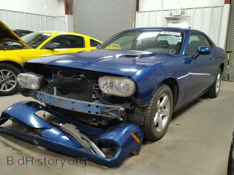 2010 Dodge CHALLENGER (VIN 2B3CJ4DV4AH141191) — photo 2 of 10