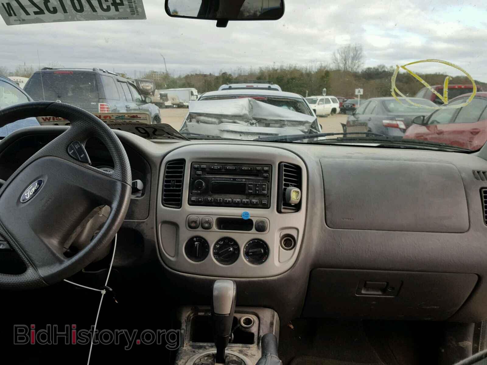 2007 FORD ESCAPE - VIN: 1FMYU03187KA51834 - Фото 9