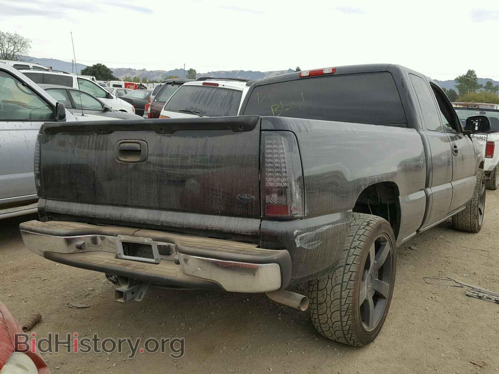 2006 CHEVROLET SILVERADO - VIN: 2GCEC19Z061271108 - Фото 4