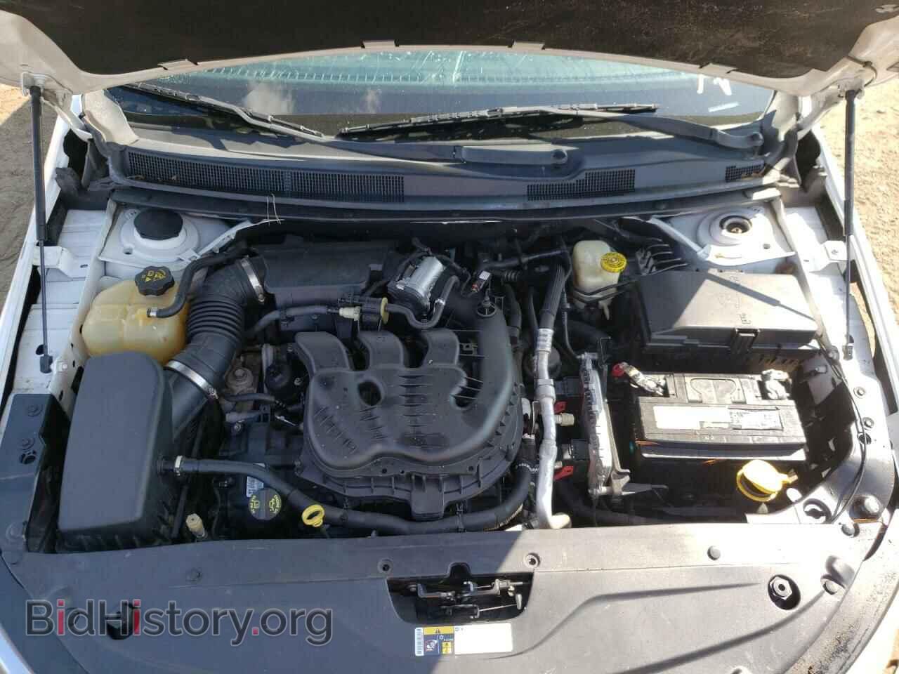 2016 CHRYSLER 200 - VIN: 1C3CCCAG5GN148471 - Фото 7