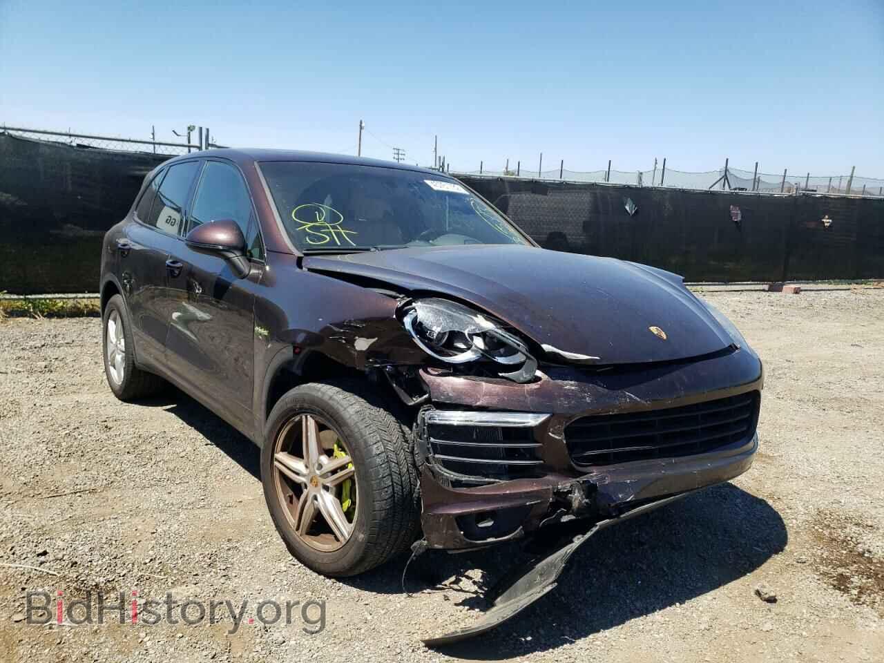 Фотография WP1AE2A21GLA60877 - PORSCHE CAYENNE 2016