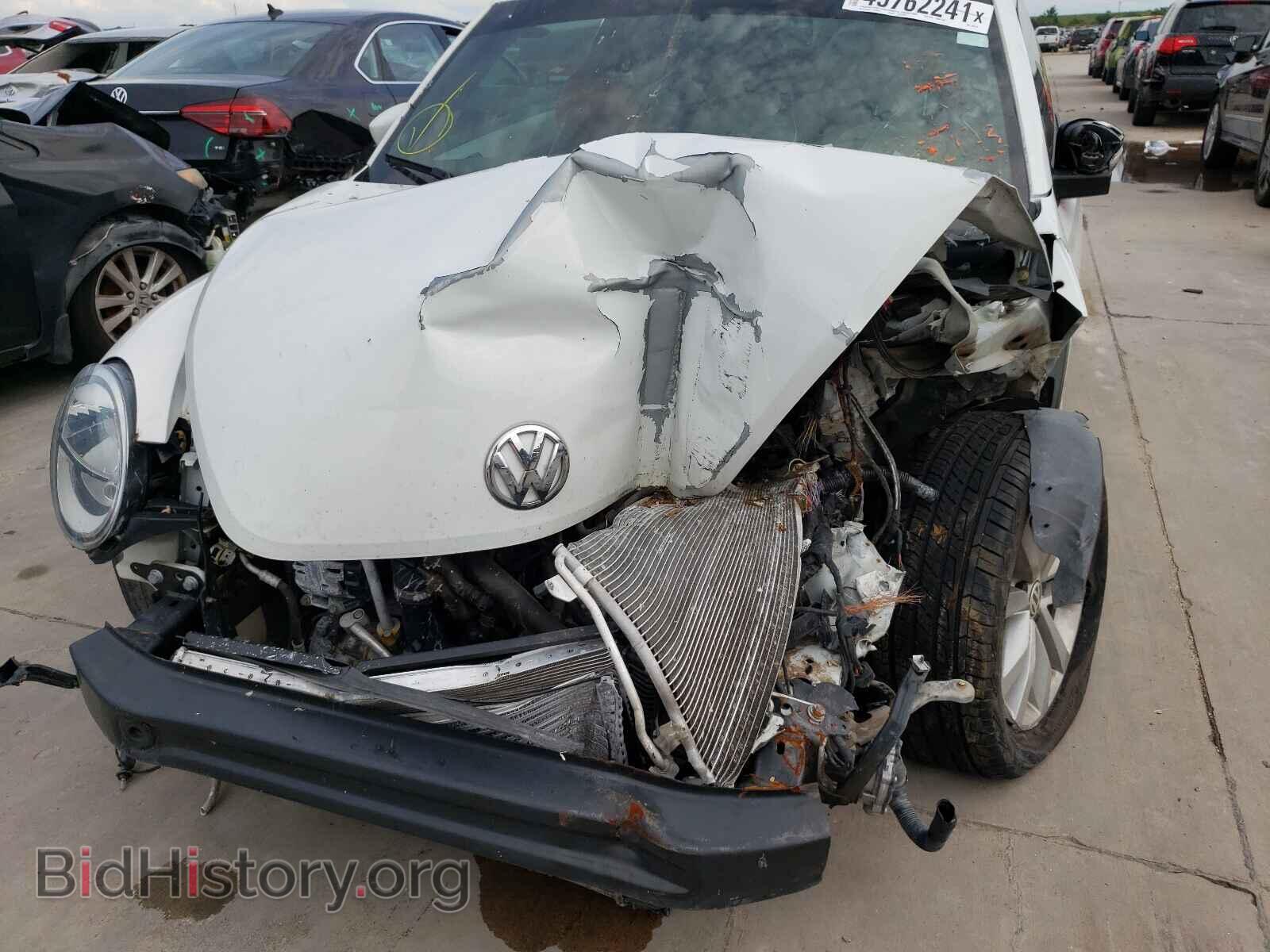 2017 VOLKSWAGEN BEETLE - VIN: 3VWF17AT0HM628123 - Фото 9
