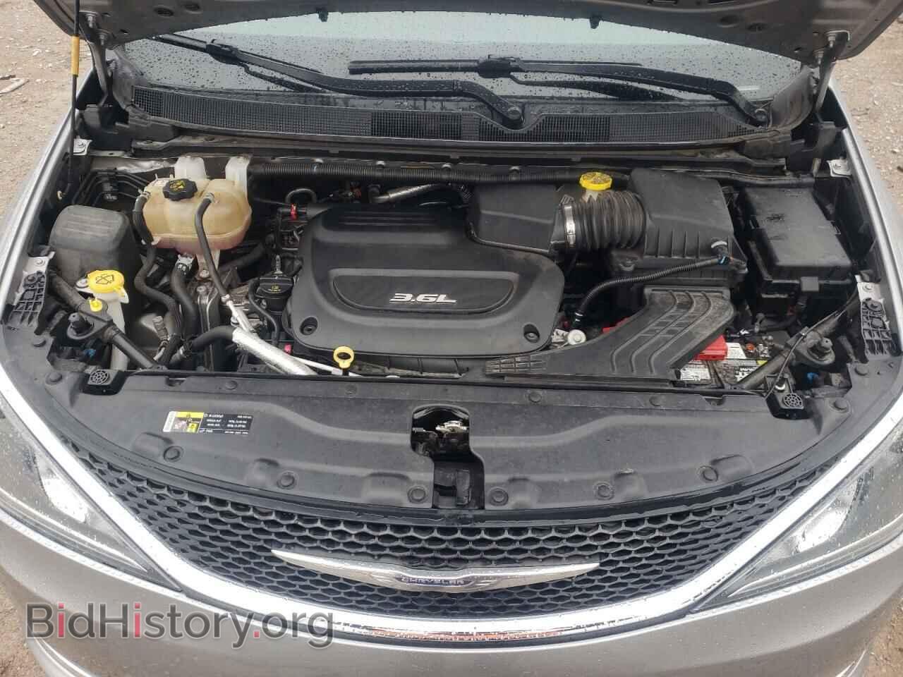2017 CHRYSLER PACIFICA - VIN: 2C4RC1BGXHR676097 - Photo 12