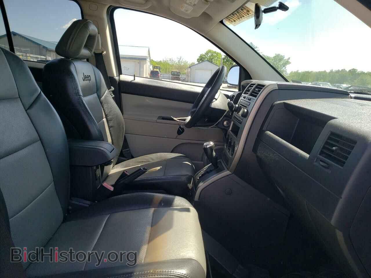 2007 JEEP COMPASS - VIN: 1J8FF47W77D383215 - Фото 5