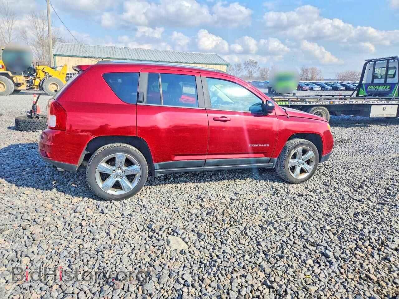 2011 JEEP COMPASS - VIN: 1J4NF5FB7BD209512 - Photo 3