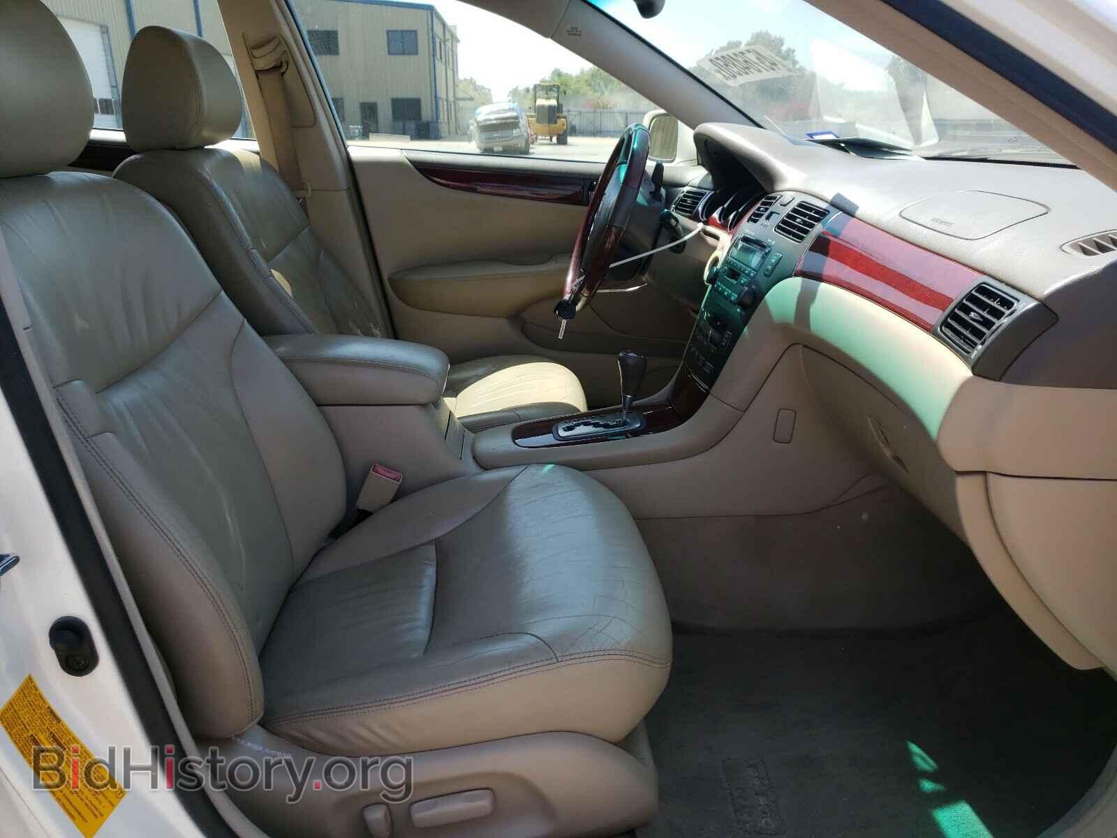 2002 LEXUS ES300 - VIN: JTHBF30G820025462 - Фото 5