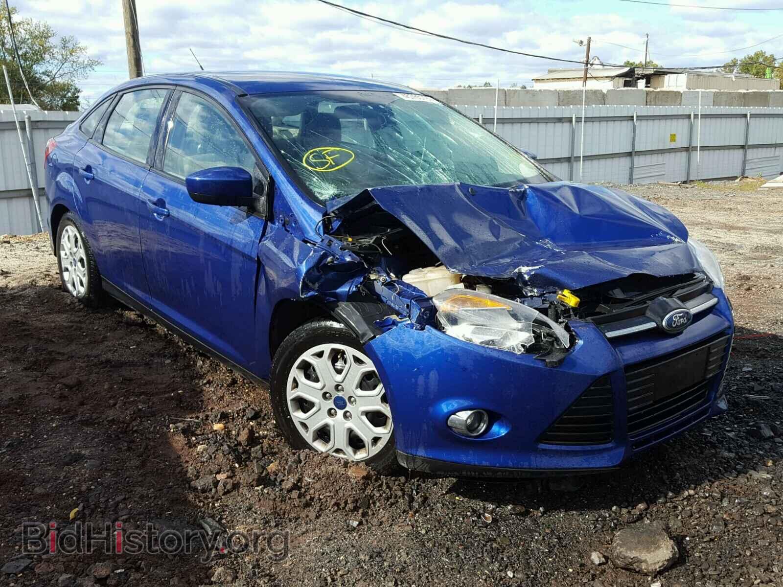Photo 1FAHP3F22CL220161 - FORD FOCUS 2012