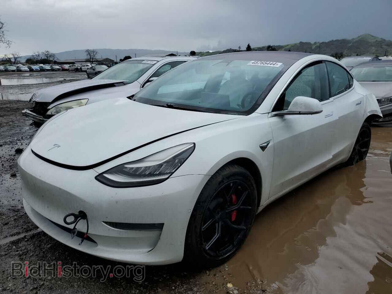 Фотография 5YJ3E1EB7JF081628 - TESLA MODEL 3 2018
