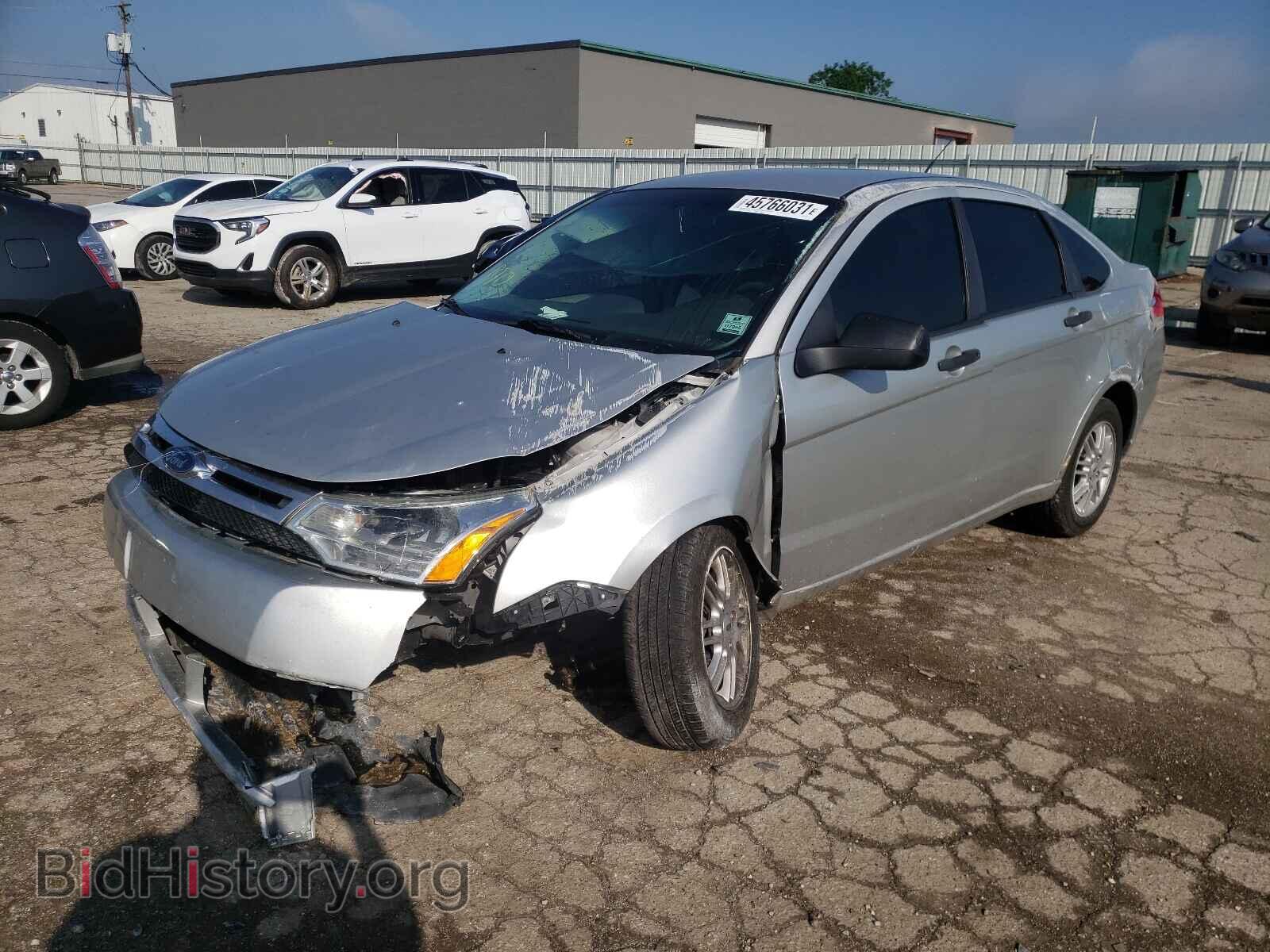 2009 FORD FOCUS - VIN: 1FAHP35N89W230325 - Фото 2