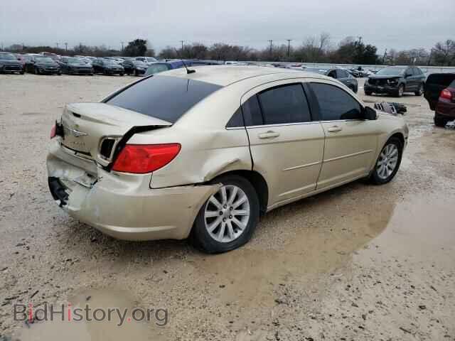 2010 CHRYSLER SEBRING - VIN: 1C3CC5FD7AN196815 - Фото 3
