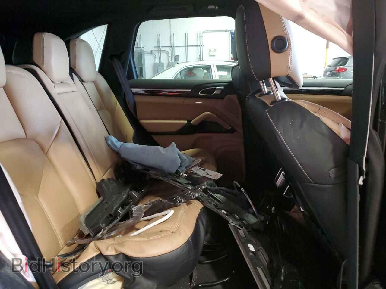 2016 PORSCHE CAYENNE - VIN: WP1AA2A29GLA10840 - Фото 10