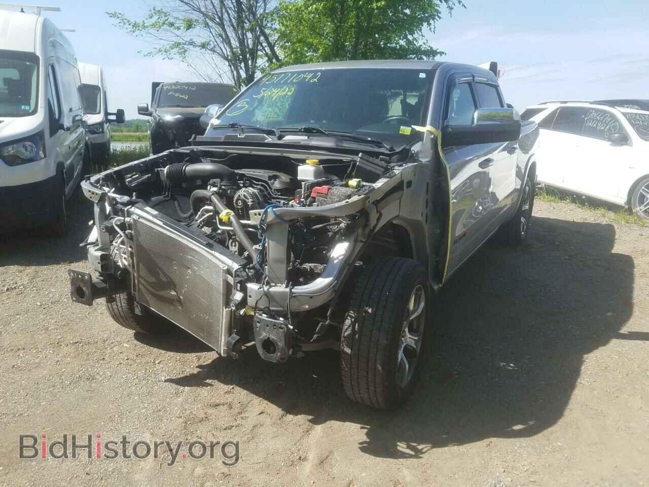 2019 RAM 1500 - VIN: 1C6SRFJT5KN810294 - Фото 2