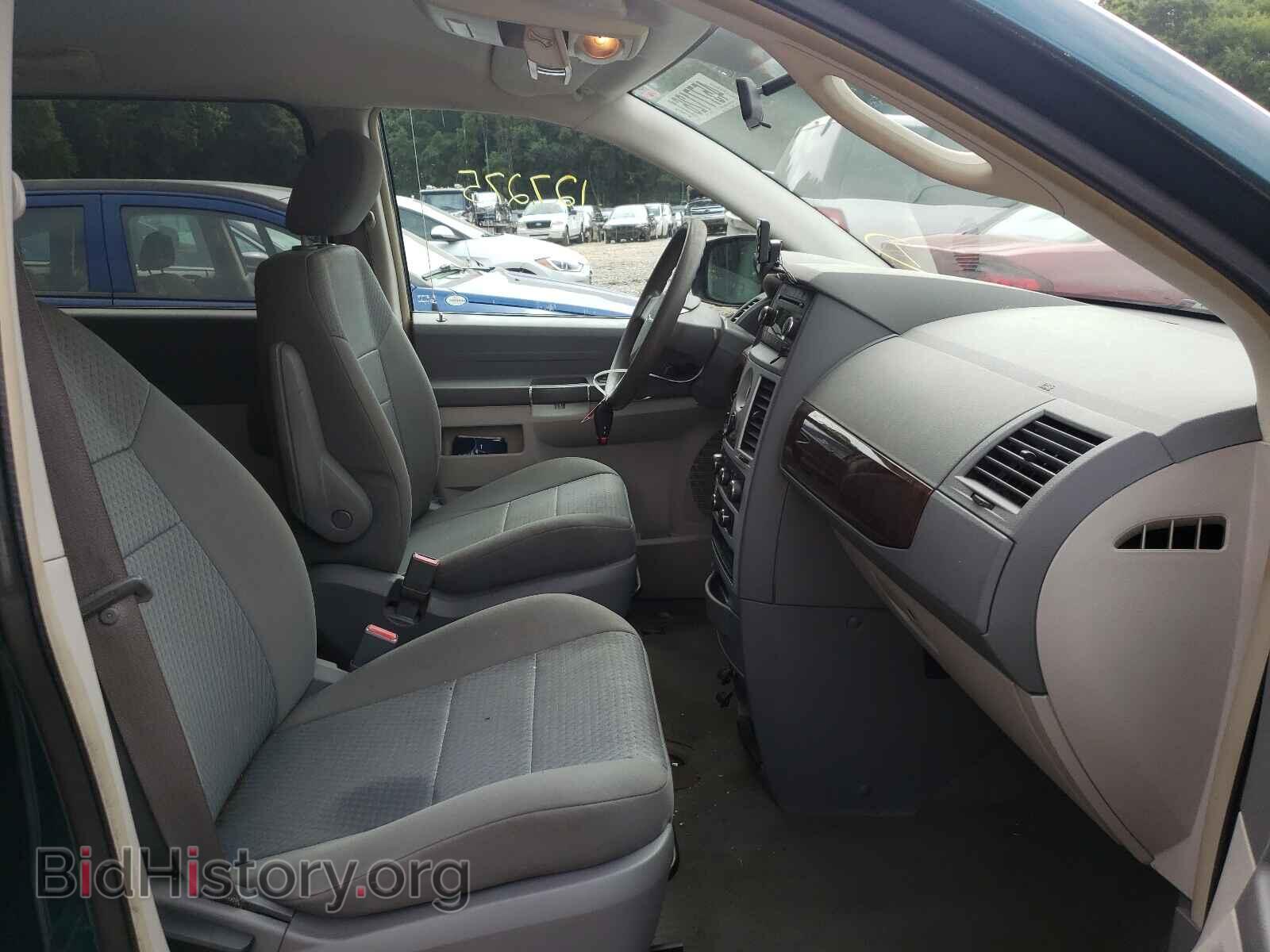 2009 CHRYSLER MINIVAN - VIN: 2A8HR44E99R656943 - Фото 5