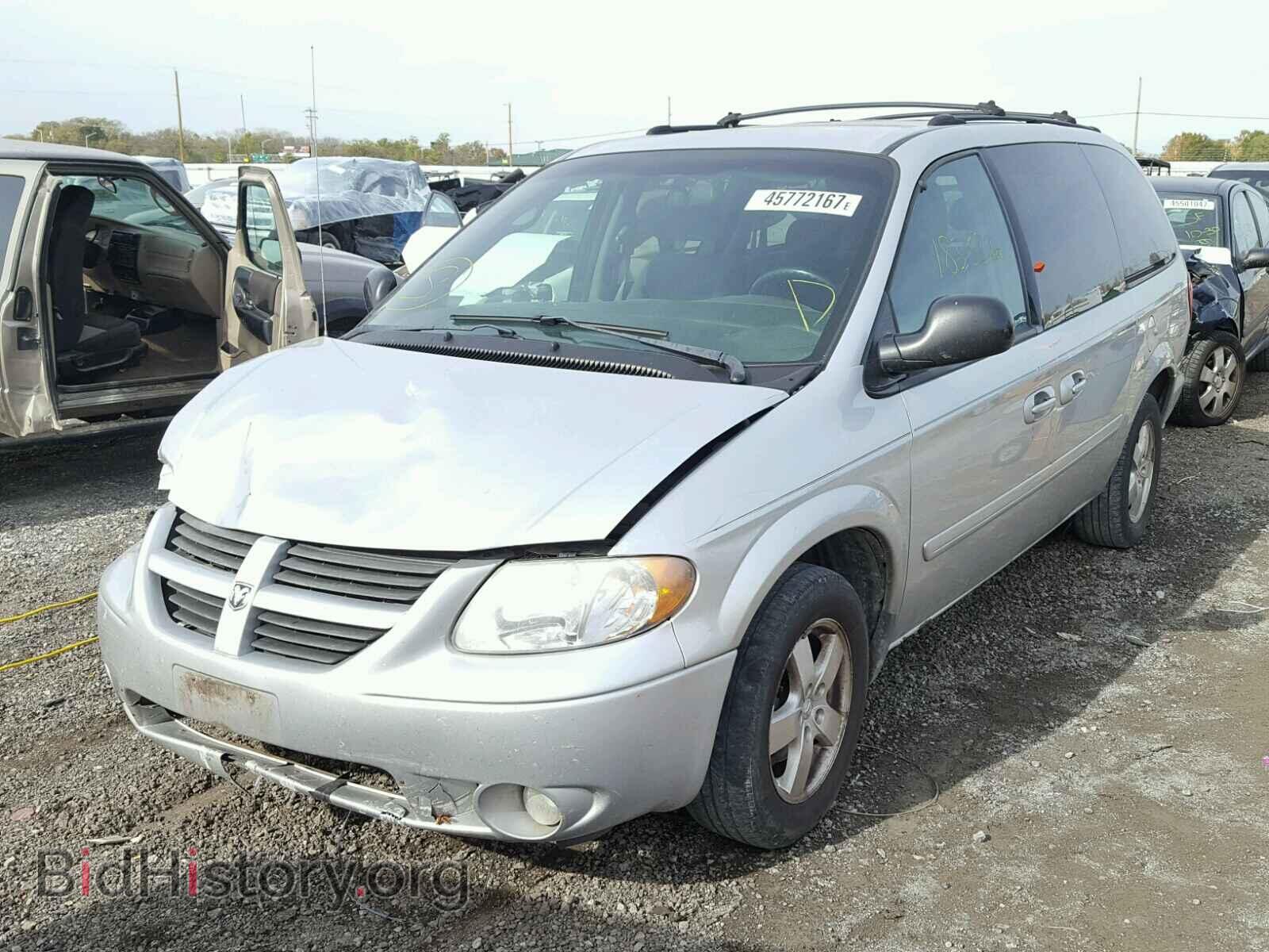 2005 DODGE CARAVAN - VIN: 2D4GP44L45R153101 - Фото 2