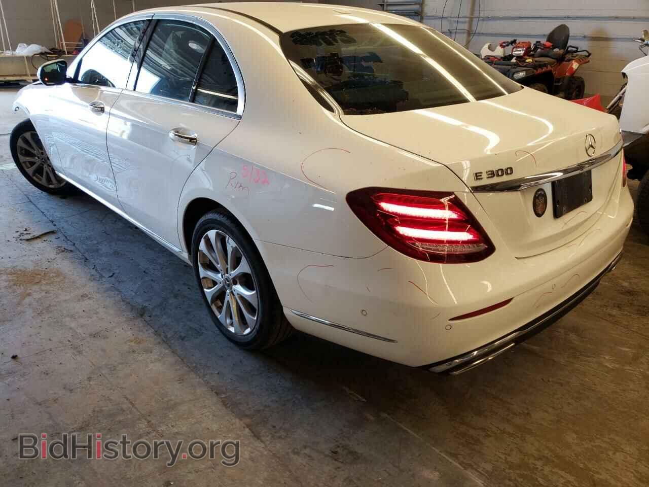 2019 MERCEDES-BENZ E-CLASS - VIN: WDDZF4KB6KA544663 - Фото 3