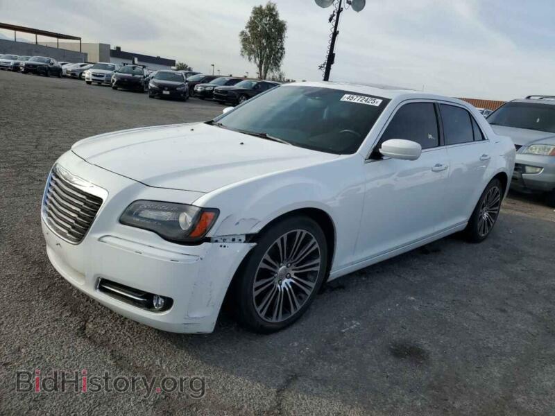 2013 Chrysler 300 S (VIN 2C3CCABG0DH735751) — фото 1 из 12, Copart, повреждение: механическое