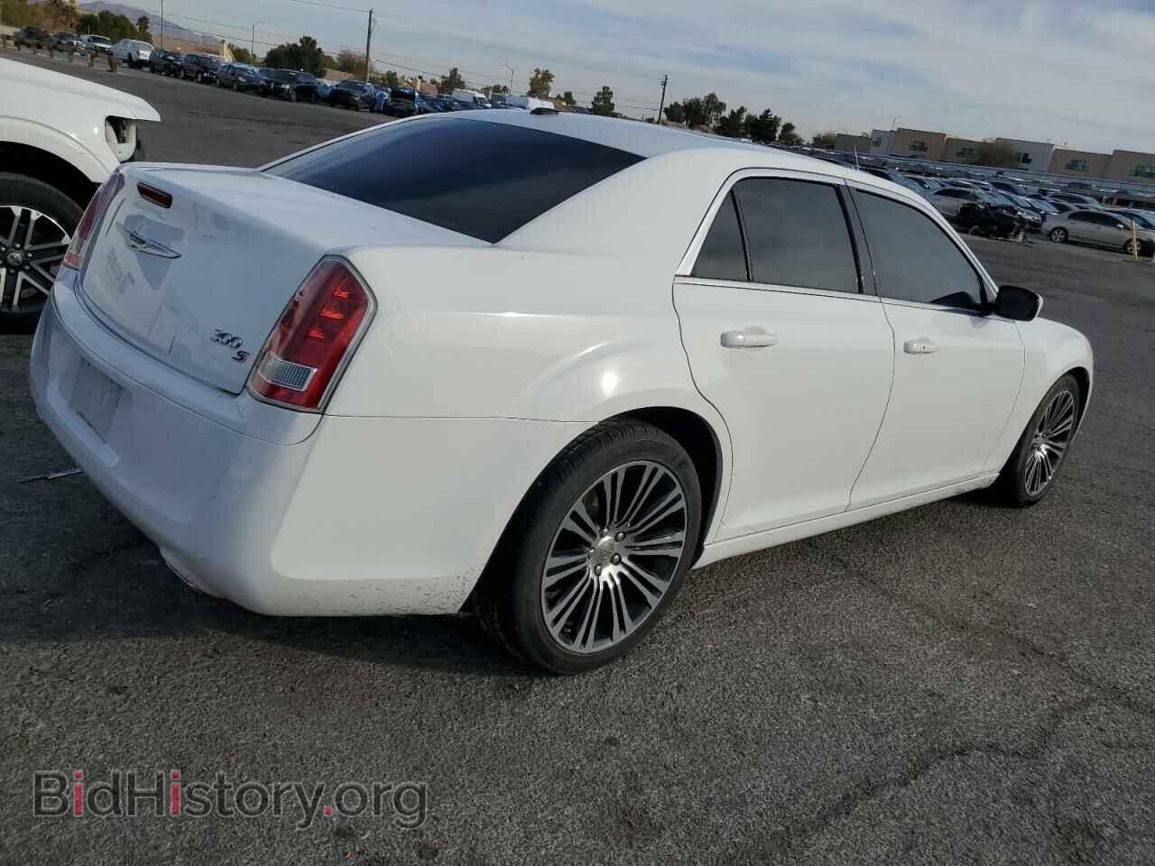 2013 CHRYSLER 300 - VIN: 2C3CCABG0DH735751 - Фото 3