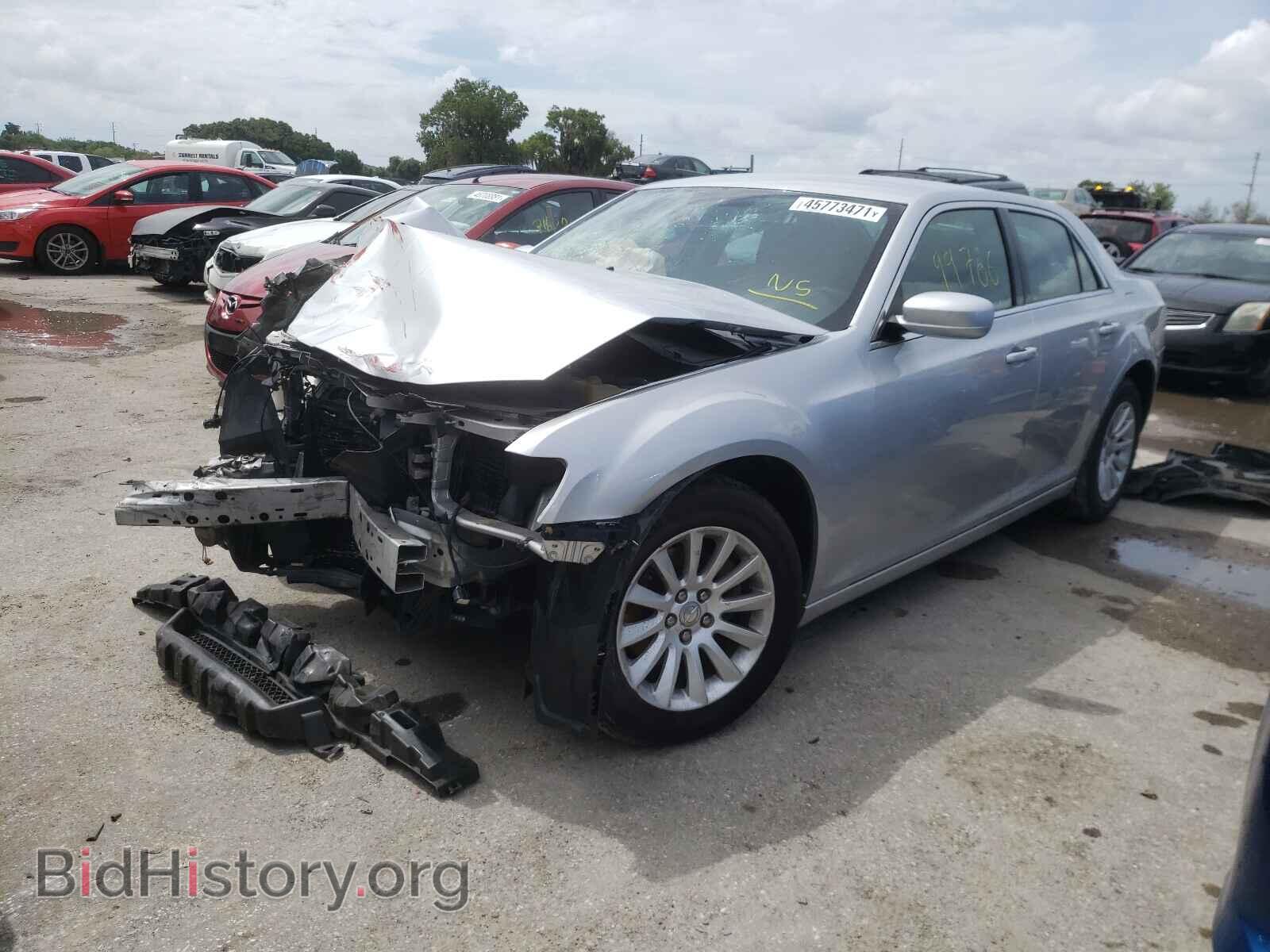 2012 CHRYSLER 300 - VIN: 2C3CCAAG1CH134140 - Photo 2