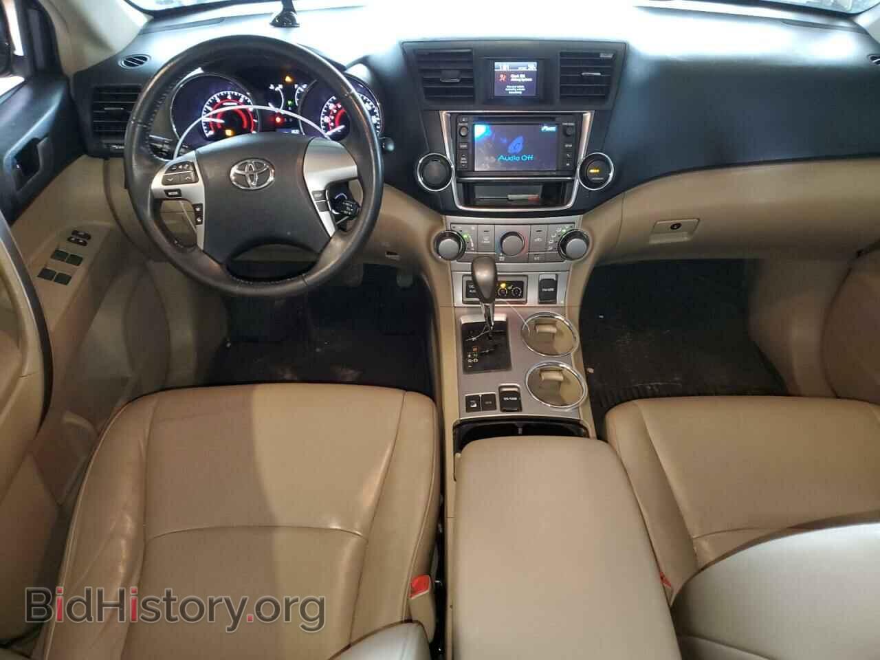 2013 TOYOTA HIGHLANDER - VIN: 5TDBK3EH8DS253122 - Фото 8