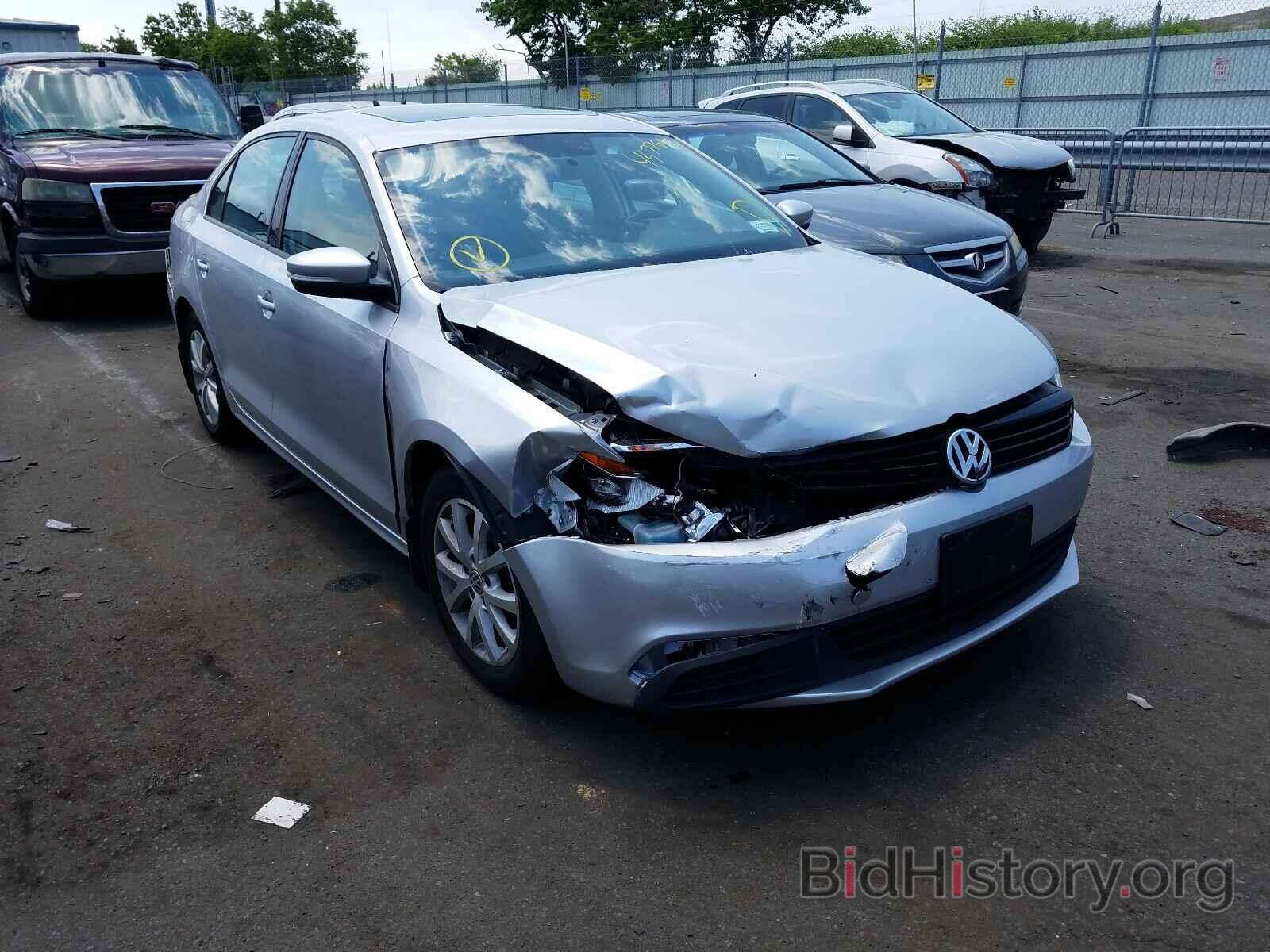 Фотография 3VWDP7AJ4CM399460 - VOLKSWAGEN JETTA 2012