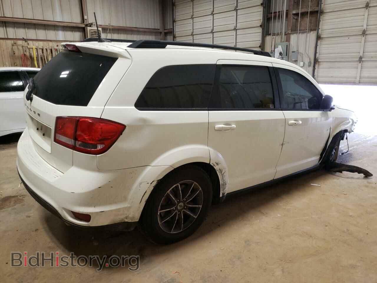 2018 DODGE JOURNEY - VIN: 3C4PDCBG3JT510460 - Фото 3