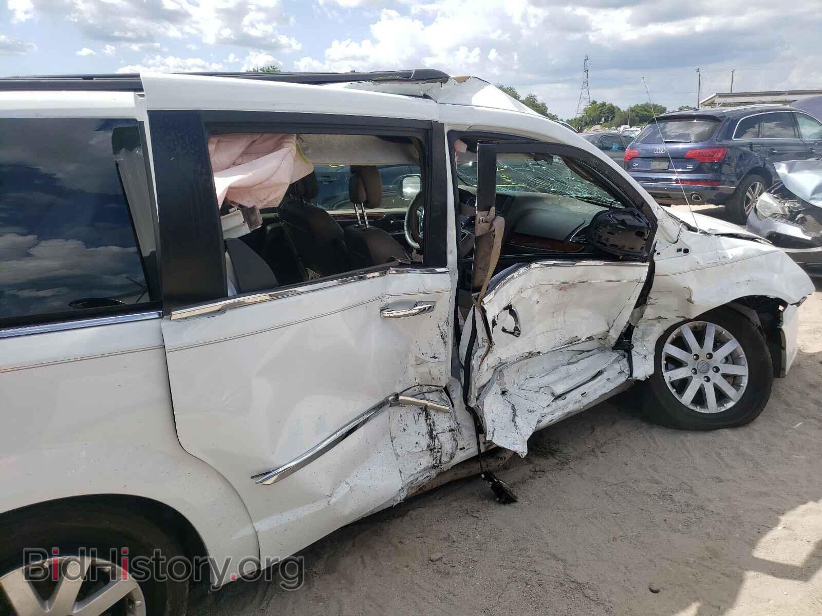 2016 CHRYSLER MINIVAN - VIN: 2C4RC1BG0GR111467 - Фото 9