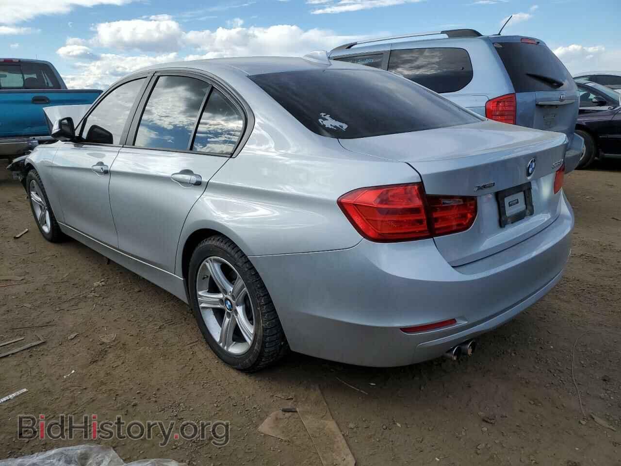2013 BMW 3 SERIES - VIN: WBA3B3C53DF543696 - Фото 2