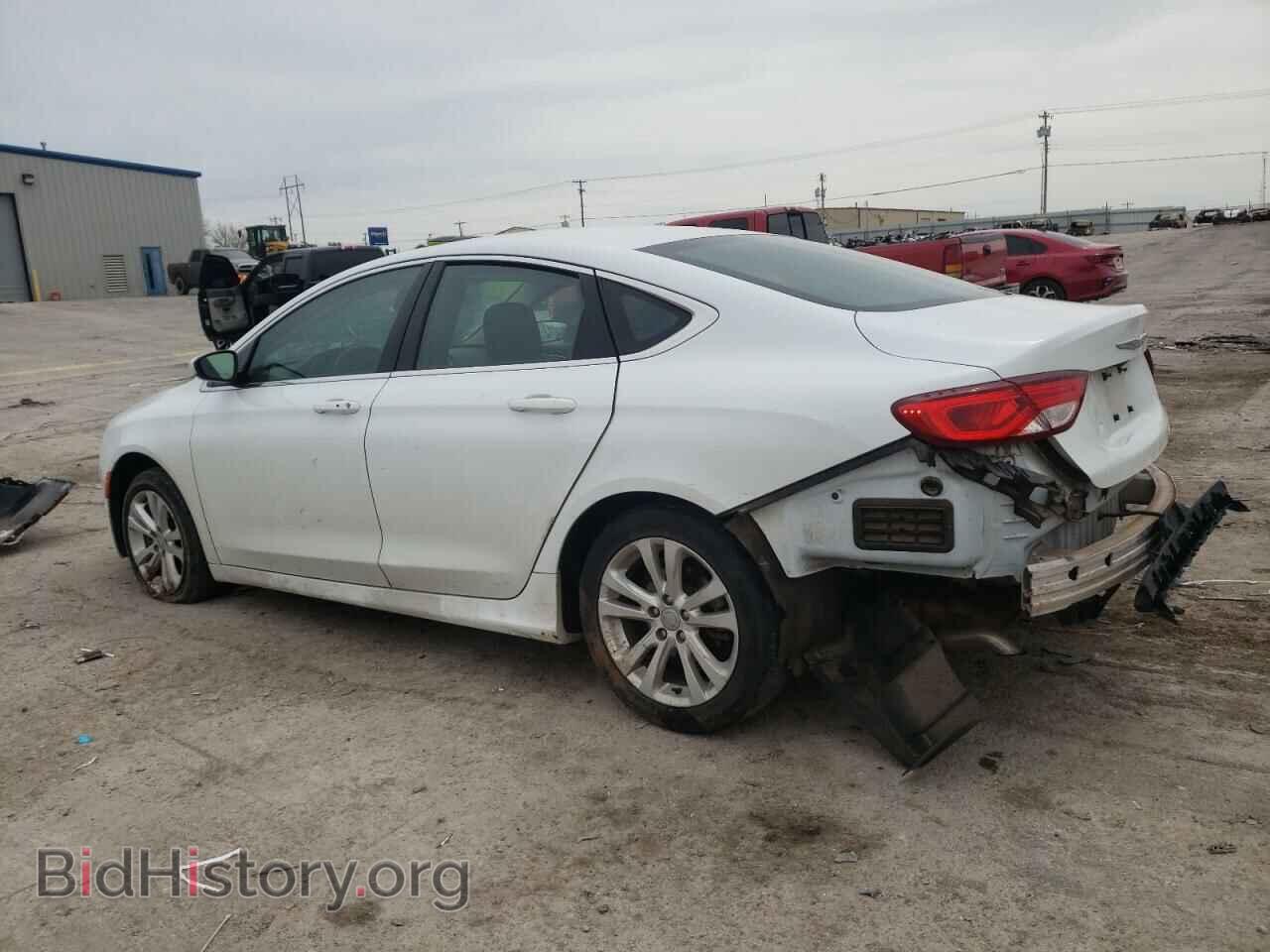 2016 CHRYSLER 200 - VIN: 1C3CCCAB5GN139886 - Фото 2