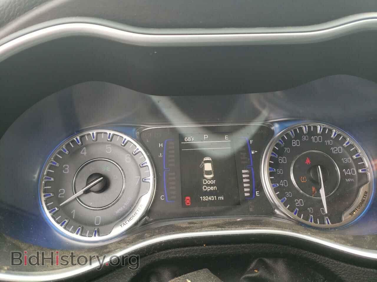 2016 CHRYSLER 200 - VIN: 1C3CCCAB5GN139886 - Фото 9