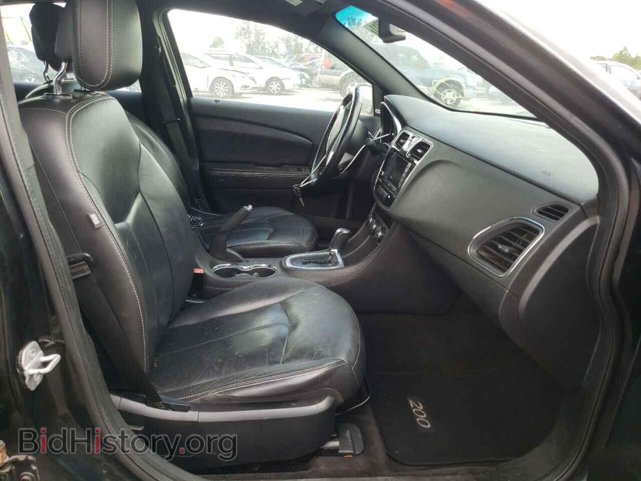 2011 CHRYSLER 200 - VIN: 1C3BC2FG4BN518090 - Фото 5
