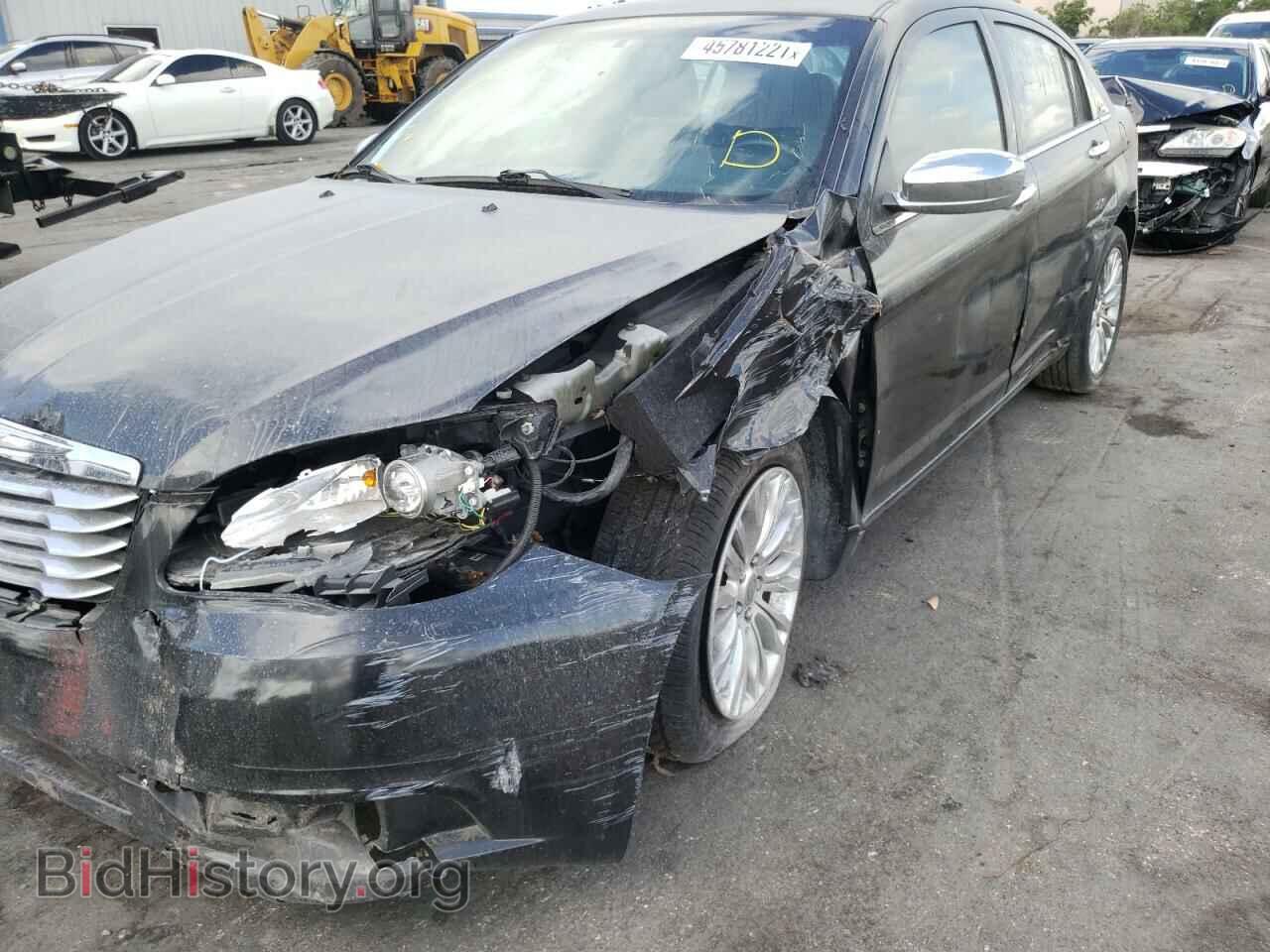 2011 CHRYSLER 200 - VIN: 1C3BC2FG4BN518090 - Фото 9