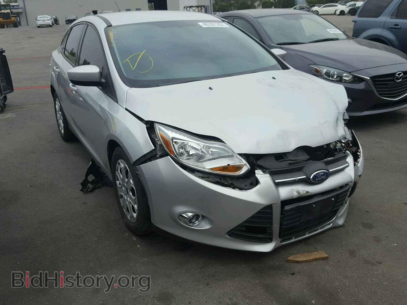Photo 1FAHP3F22CL295099 - FORD FOCUS 2012