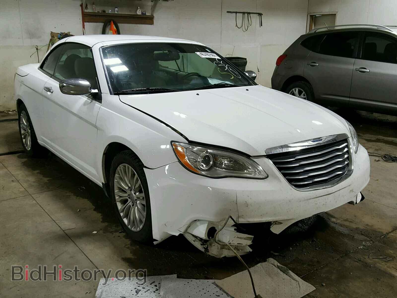 Photo 1C3BCBFG4DN651550 - CHRYSLER 200 2013