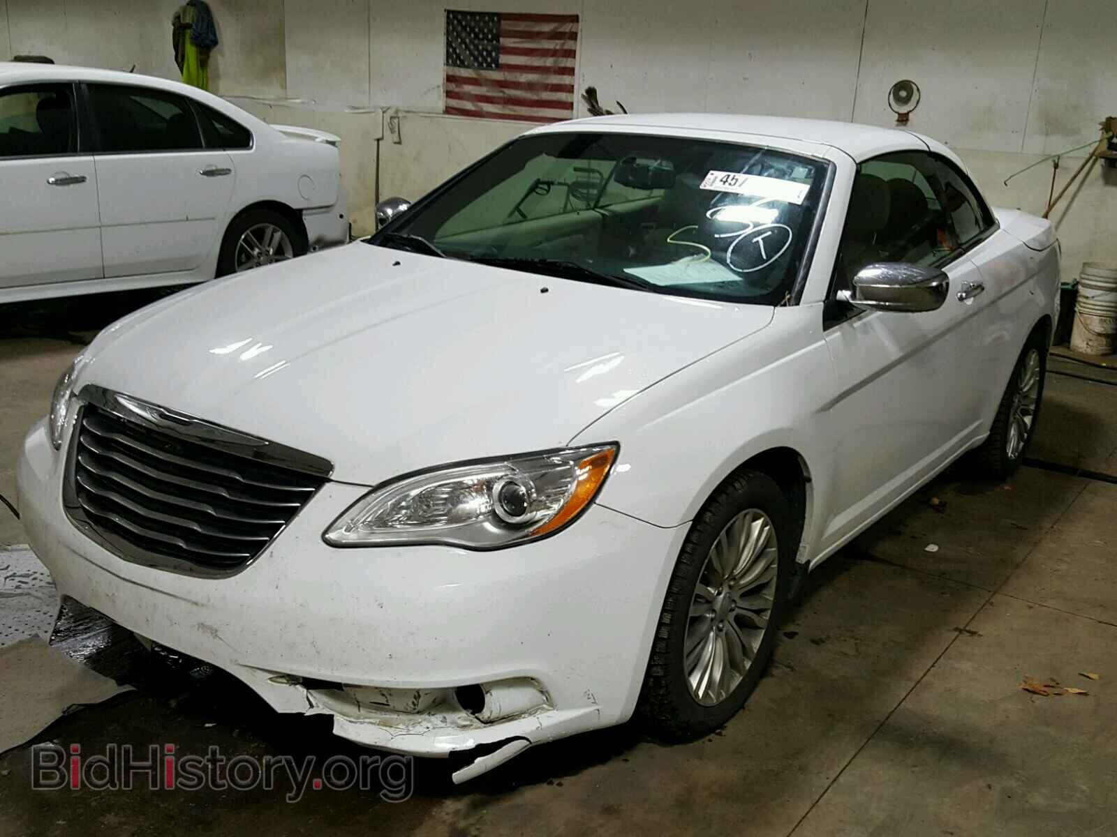 2013 CHRYSLER 200 - VIN: 1C3BCBFG4DN651550 - Фото 2