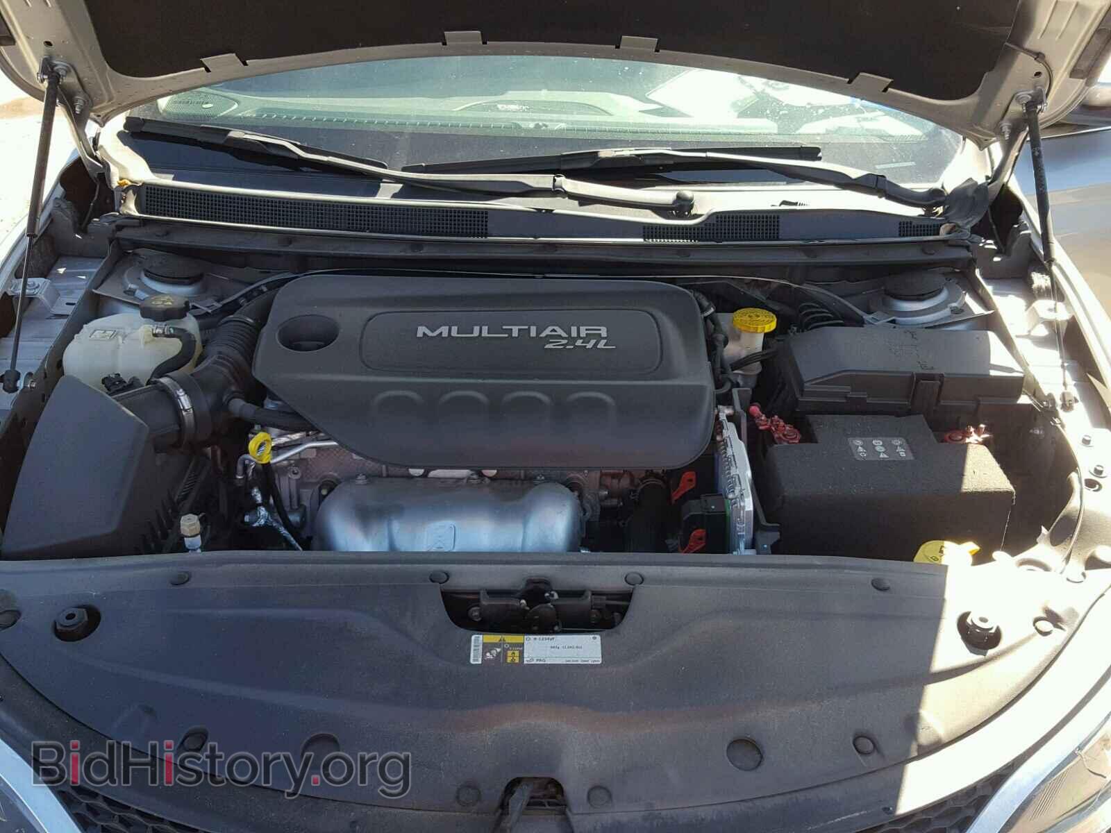 2015 CHRYSLER 200 - VIN: 1C3CCCABXFN702333 - Фото 7
