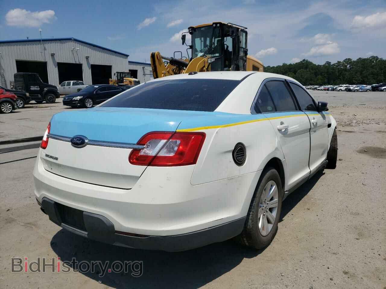 2010 FORD TAURUS - VIN: 1FAHP2DW6AG135443 - Фото 4
