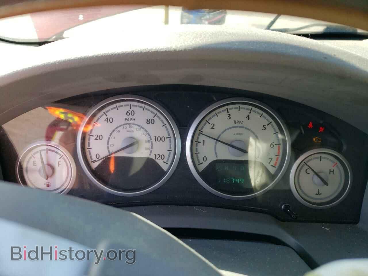 2008 CHRYSLER MINIVAN - VIN: 2A8HR44H48R103271 - Фото 9