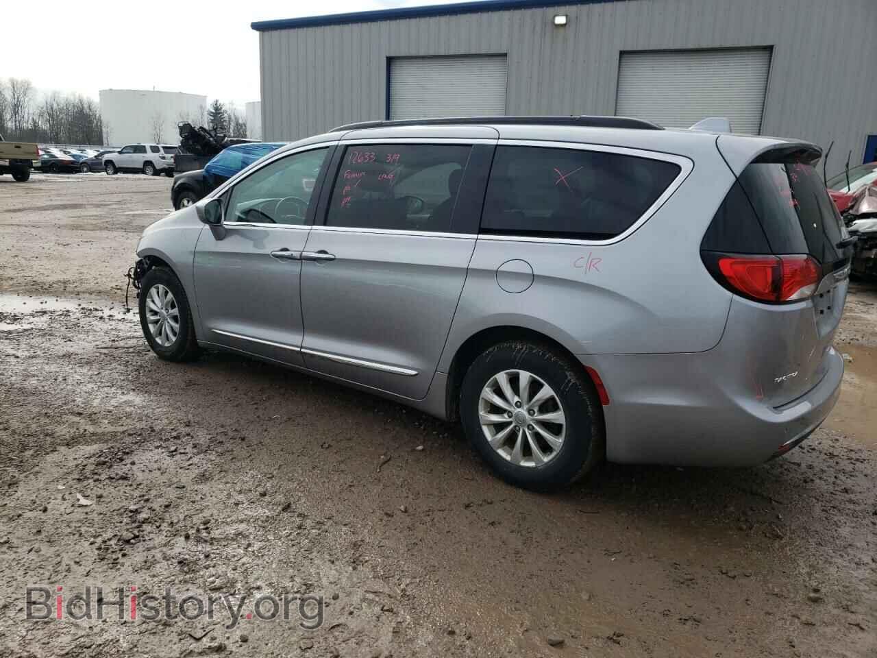 2017 CHRYSLER PACIFICA - VIN: 2C4RC1BG6HR839988 - Photo 2