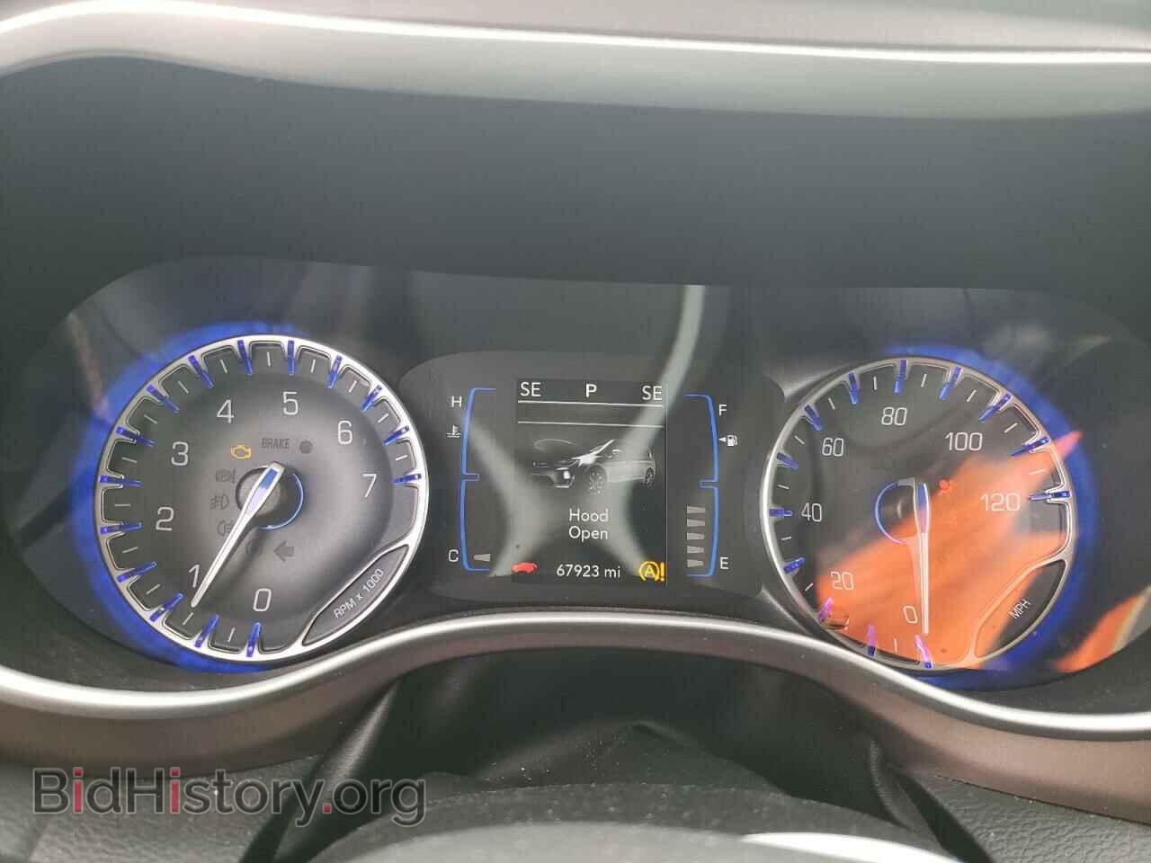 2017 CHRYSLER PACIFICA - VIN: 2C4RC1BG6HR839988 - Photo 9
