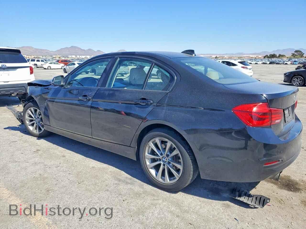 2017 BMW 3 SERIES - VIN: WBA8A9C34HAC99766 - Фото 2