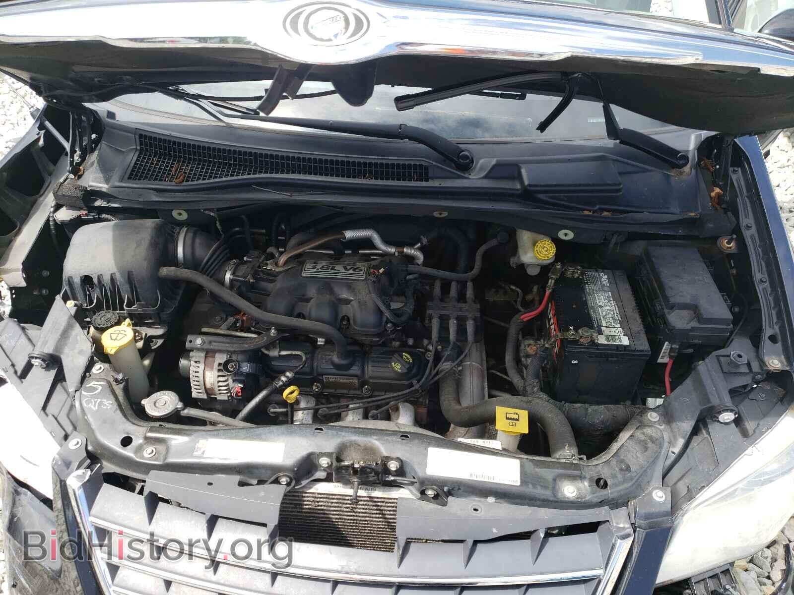 2008 CHRYSLER MINIVAN - VIN: 2A8HR54P78R699313 - Фото 7