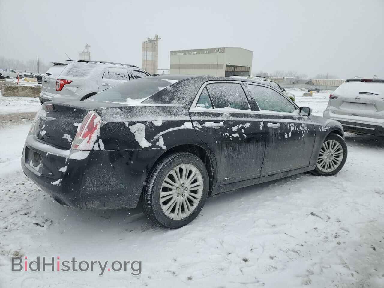 2013 CHRYSLER 300 - VIN: 2C3CCAJTXDH647532 - Фото 3